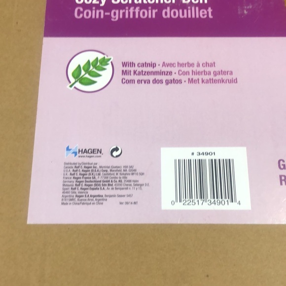 New in box Cat Love Cozy Scratcher Den - Picture 3 of 4